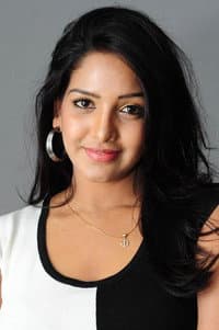 Pavani Reddy in Amrutham Chandamama Lo