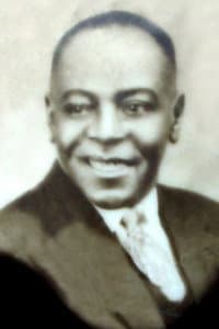 John Larkin in Black Beauty