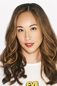 Elizabeth Ho in Disjointed
