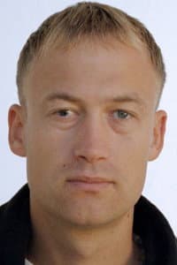 Oscar Dyekjær Giese in Angriff der Lederhosenzombies