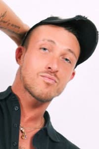 Gabriel Paris in Mathieu Ferhati Kiffeur Superstar