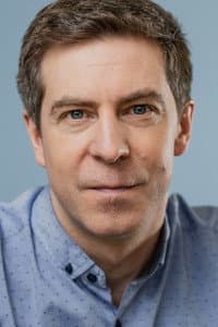 Simon Rousseau in À trois, Marie s'en va
