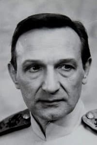 Yuri Muravitsky in Матрос Железняк
