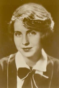 Ilse Stobrawa in Die Reiter von Deutsch-Ostafrika