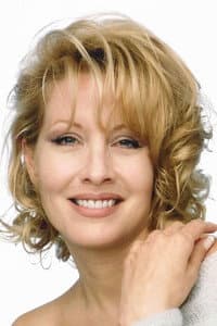 Linda Kozlowski in Crocodile Dundee