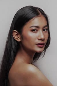 Putri Intan Kasela in Kuyank