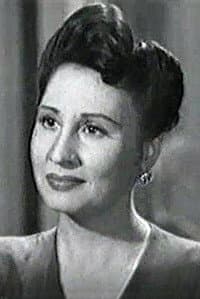 Consuelo de Nieva in Young Sánchez