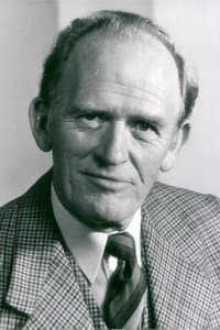 Gordon Jackson in The Fighting Prince of Donegal