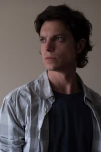 Félix Almada in Vestigio