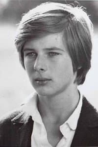 John Moulder-Brown in La madrastra