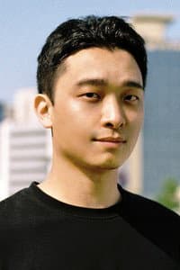Ha Seong-guk in 소설가의 영화