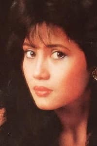 Yenny Farida in Carok