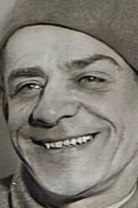 Gaston Ouvrard in Les Bleus de la marine