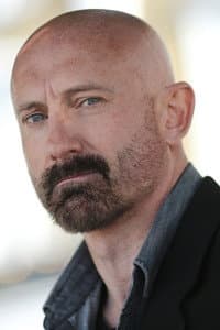 Gareth Watkins in Cari