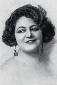 María Gámez in Una noche cualquiera