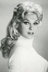 Grace Lee Whitney in Irma la Douce