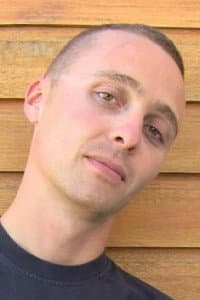 Loïc in Hot Cast 3