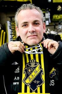 Johan Segui in Fotbollsbomben - det osannolika attentatet