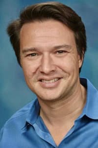 Justin Whalin in Super Capers: The Origins of Ed and the Missing Bullion