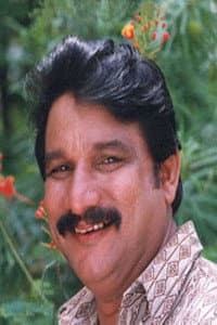 Zainuddin in Ithu Manjukaalam