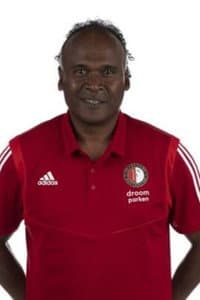 Gaston Taument in PL Stories: Henrik Larsson