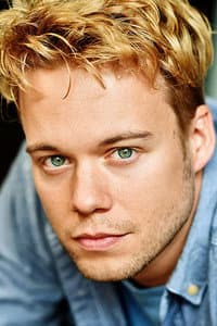 Allen Williamson in Secrets of an Influencer