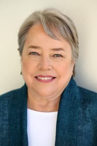 Kathy Bates in Failure to Launch
