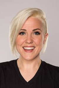 Hannah Hart in Please Subscribe