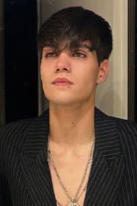 Agustín Sosa in La Caída de los Globos