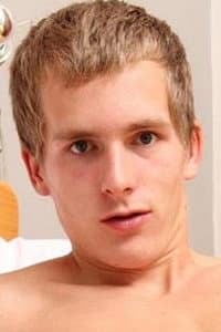 Jon Roz in Raw 'N Hung 3 Way Fun