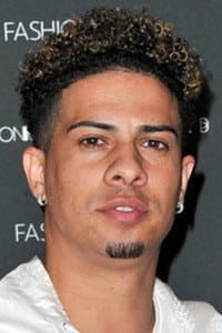 Austin McBroom in Social Gloves: Battle Of The Platforms