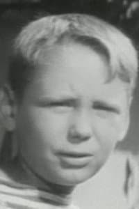Seryozha Krivoshlykov in Юнга со шхуны «Колумб»