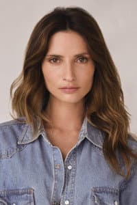 Alice Contreiras in As Ondas