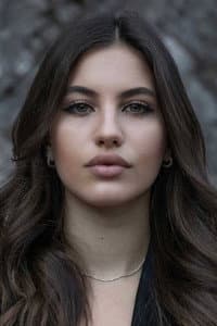 Miriam Dossena in Do Ut Des