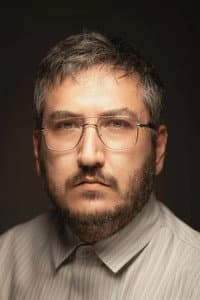 Feyyaz Yiğit in Ölümlü Dünya