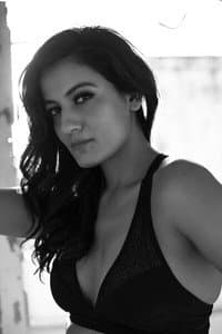 Shruti Vyas in Haircut