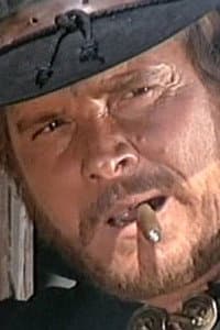 Dino Strano in La legge della camorra