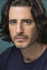 Jonathan Roumie in Solo Mio