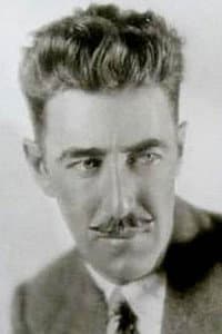 William Beaudine in Hot Stuff
