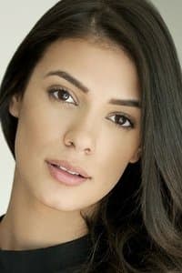 Laysla De Oliveira in Guest of Honour