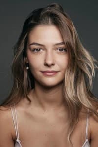 Candela Saitta in The Walking Dead: Daryl Dixon