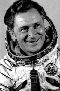 Sigmund Jähn in Sigmund Jähn - Der erste Deutsche im All