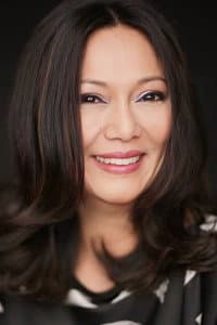 Maricel Soriano in Momzillas
