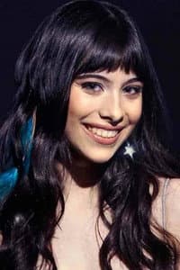 Melani García in Los Muértimer