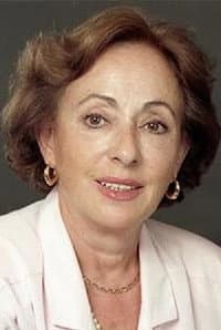 Encarna Paso in Retrato de familia