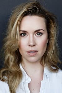 Siobhan Murphy in Two for the Win
