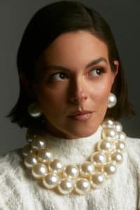Julieth Restrepo in Loving Pablo