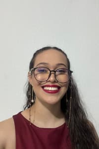 Amanda Luz in Sobre Seus Ódios