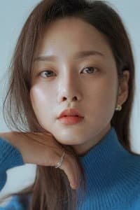 Choi Su-im in Glitch