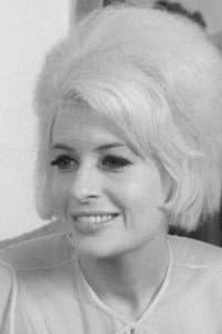 Ann Adams in She Mob